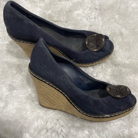 Tory Burch Size 8.5 - Picture 2 of 2